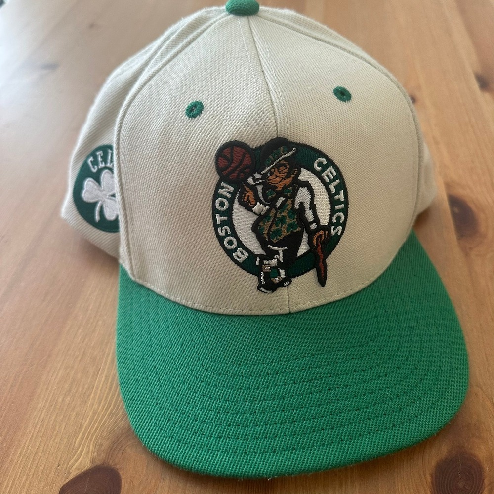 Mitchell & Ness Boston Celtics Snapback Hat Cream Green‎ NBA Basketball